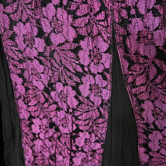 Olivia Women's Purple Floral Lace Dress Lined Stretch V-Neck Short Sleeve XL - Picture 3 of 9